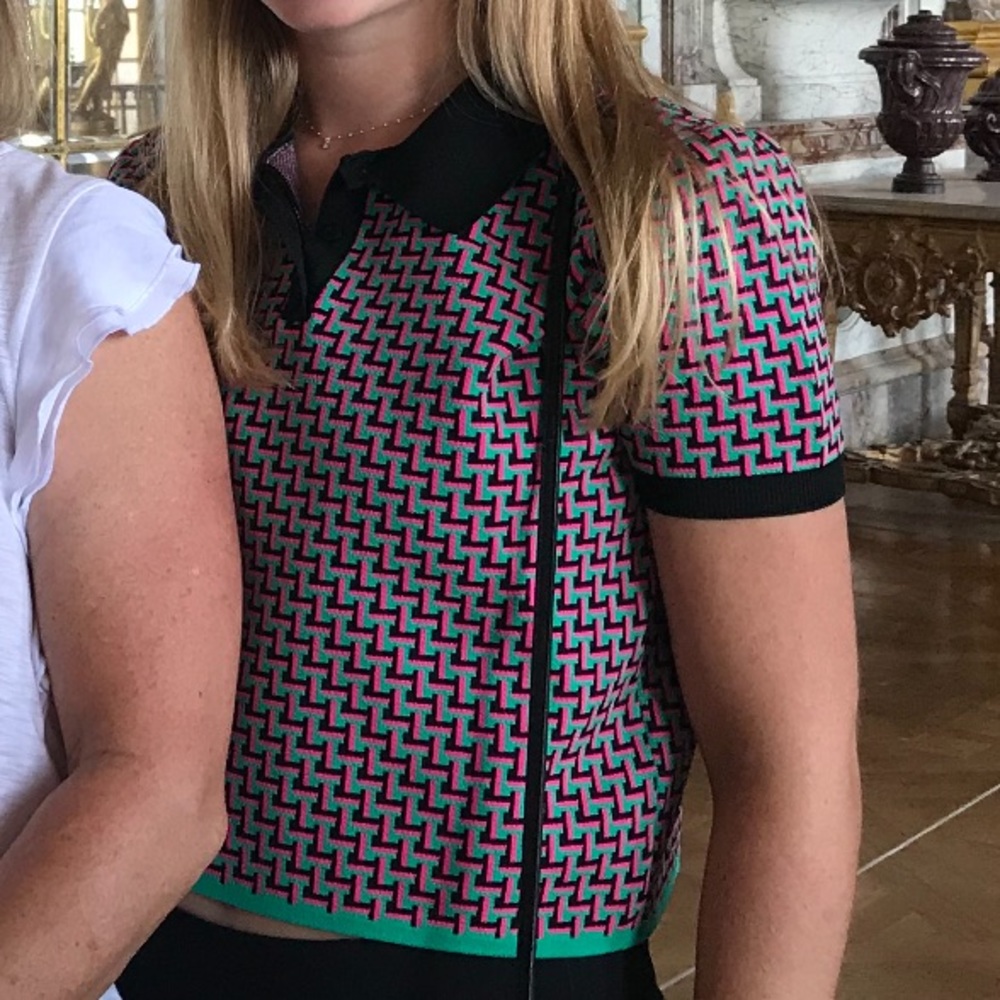 Zara retro collared crop top w/ geometric pattern